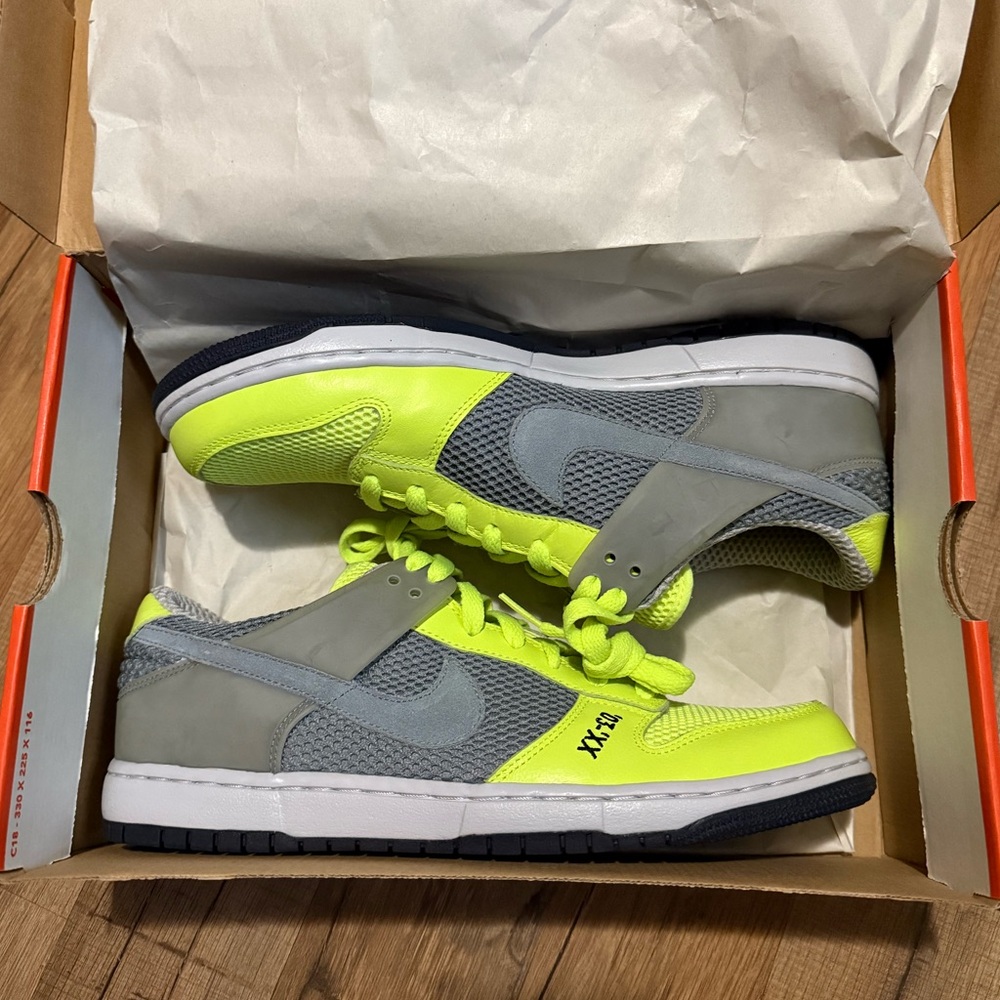 2007 Nike Air Zoom Dunkesto Volt